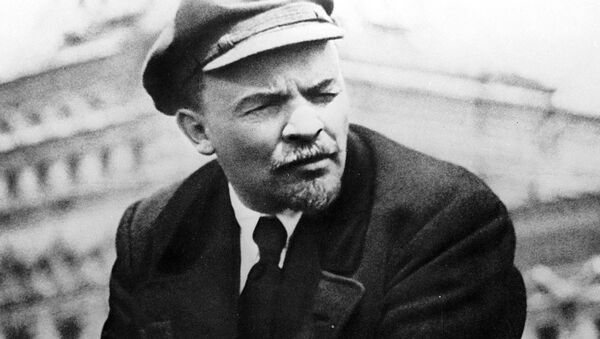 Vladimir Lenin - Sputnik O‘zbekiston