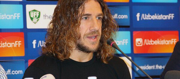 Bivshiy igrok FK Barselona Karlos Puyol na konferensii v Tashkente - Sputnik O‘zbekiston