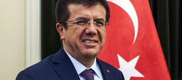 Министр экономики Турции Нихат Зейбекчи Министр экономики Турции Нихат Зейбекчи - Sputnik Ўзбекистон