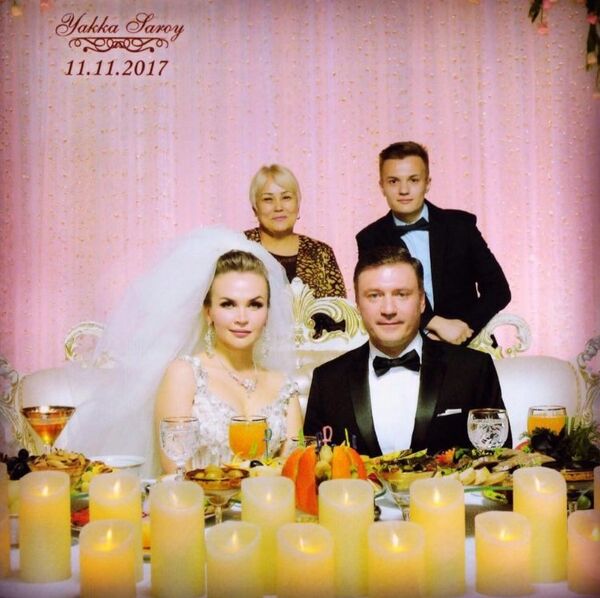 Популярная узбекская певица Saida — Светлана Сайдиева вышла замуж Популярная узбекская певица Saida — Светлана Сайдиева вышла замуж - Sputnik Узбекистан