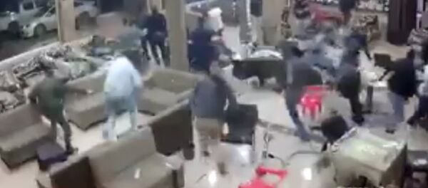 Землетрясение магнитудой 7,2 произошло на ирано-иракской границе Землетрясение магнитудой 7,2 произошло на ирано-иракской границе - Sputnik Узбекистан