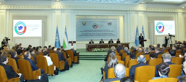 Международная конференция Центральная Азия: одно прошлое и общее будущее, сотрудничество ради устойчивого развития и взаимного процветания в Самарканде Международная конференция Центральная Азия: одно прошлое и общее будущее, сотрудничество ради устойчивого развития и взаимного процветания в Самарканде - Sputnik Узбекистан