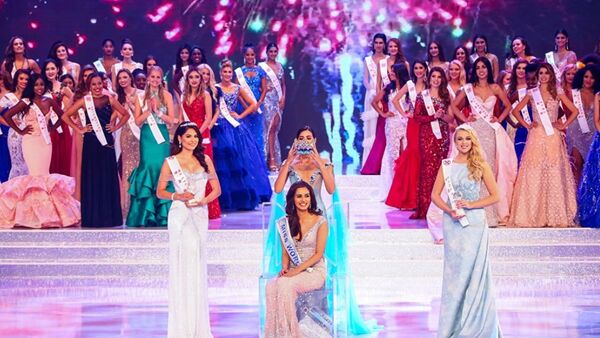 Представительница Индии Мануши Чхиллар победила в конкурсе красоты Мисс Мира-2017 - Sputnik Узбекистан