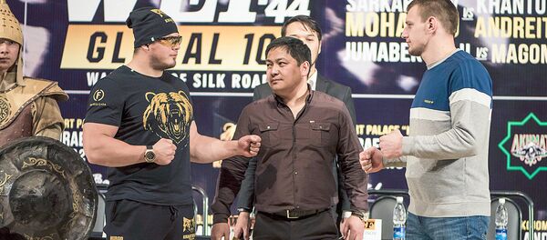 Бойцы, которые сразятся за пояс чемпиона WEF: Мурод Хантураев (Узбекистан) и Константин Андрейцев (Россия) Бойцы, которые сразятся за пояс чемпиона WEF: Мурод Хантураев (Узбекистан) и Константин Андрейцев (Россия) - Sputnik Ўзбекистон