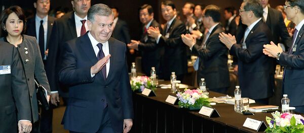 Prezident Uzbekistana Shavkat Mirziyoyev v Yujnoy Koree Prezident Uzbekistana Shavkat Mirziyoyev v Yujnoy Koree - Sputnik O‘zbekiston