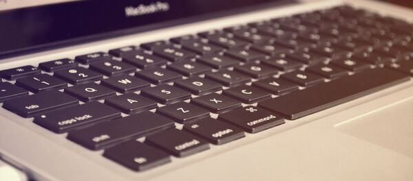 Пользователь за работой - Sputnik Узбекистан