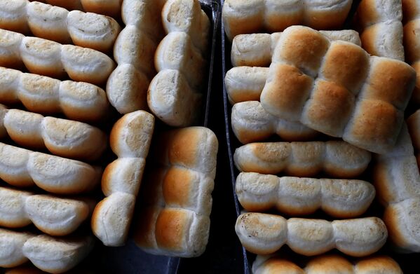 Какой хлеб пекут в разных странах мира - Sputnik Узбекистан
