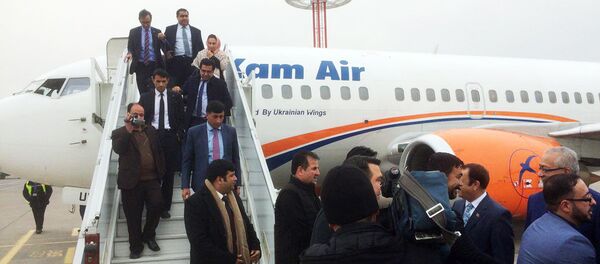 В ташкентском международном аэропорту имени Ислама Каримова приземлился самолет первого рейса Кабул-Ташкент В ташкентском международном аэропорту имени Ислама Каримова приземлился самолет первого рейса Кабул-Ташкент - Sputnik Ўзбекистон