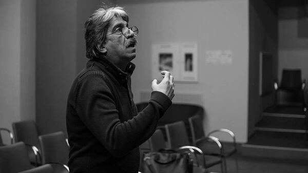 Барзу Абдураззаков Барзу Абдураззаков - Sputnik Ўзбекистон