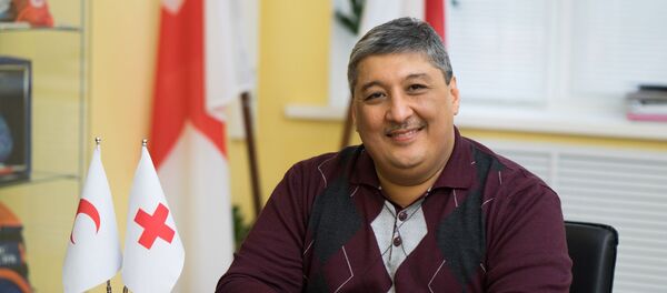 Глава регионального представительства Международной Федерации Обществ Красного Креста и Красного Полумесяца Даврон Мухамадиев Глава регионального представительства Международной Федерации Обществ Красного Креста и Красного Полумесяца Даврон Мухамадиев - Sputnik Узбекистан