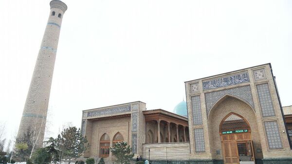 Ашраф Гани в комплексе Хазрати Имам - Sputnik Узбекистан