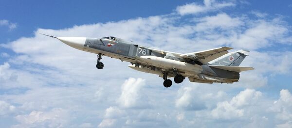 Российская боевая авиация на аэродроме Хмеймим в Сирии Российская боевая авиация на аэродроме Хмеймим в Сирии - Sputnik Узбекистан