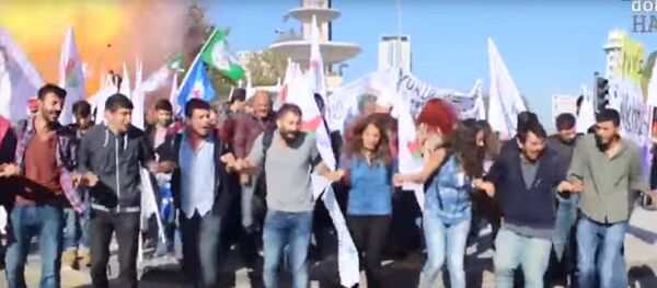 Взрыв в столице Турции Взрыв в столице Турции - Sputnik Ўзбекистон