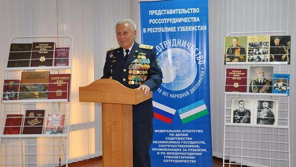 День Героев Отечества отметили в Узбекистане - Sputnik Узбекистан