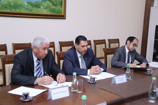 МВД Республики Узбекистан с официальным визитом посетил полномочный посол Кувейта в Узбекистане Ахмад Халед Ал-Джиран МВД Республики Узбекистан с официальным визитом посетил полномочный посол Кувейта в Узбекистане Ахмад Халед Ал-Джиран - Sputnik Узбекистан