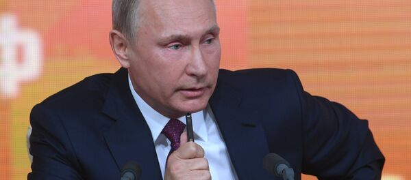 Ежегодная большая пресс-конференция президента РФ Владимира Путина Ежегодная большая пресс-конференция президента РФ Владимира Путина - Sputnik Ўзбекистон
