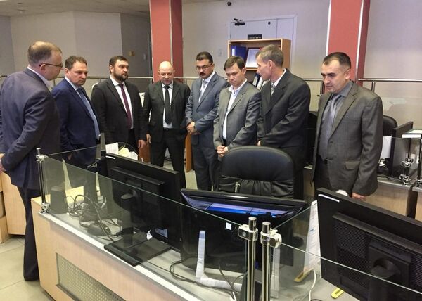 МВД Узбекистана изучит опыт внедрения системы 112 в Санкт-Петербурге - Sputnik Узбекистан