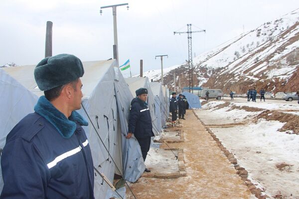 Учения МЧС на перевале Камчик Учения МЧС на перевале Камчик - Sputnik Ўзбекистон