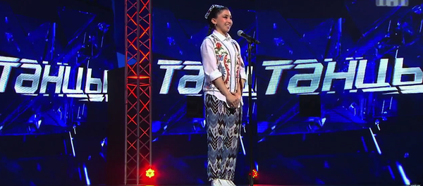 Участница проекта Танцы на ТНТ Нигина Хартнетт, представляющая Узбекистан Участница проекта Танцы на ТНТ Нигина Хартнетт, представляющая Узбекистан - Sputnik Узбекистан