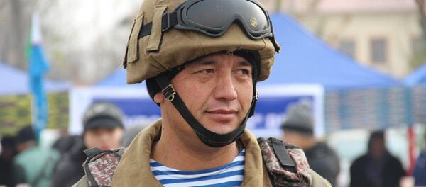 Военнослужащий ВС РУз - Sputnik Узбекистан