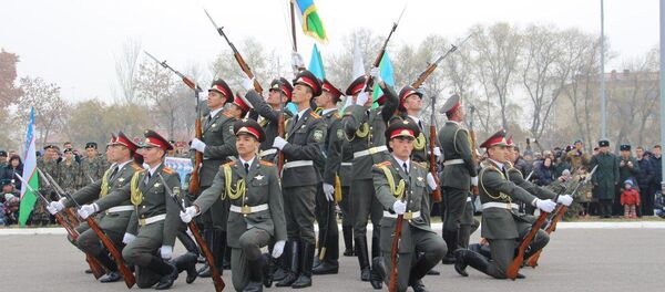 Военнослужащие ВС РУз Военнослужащие ВС РУз - Sputnik Узбекистан