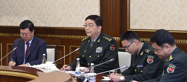 Шавкат Мирзиёев принял Чан Ваньцюаня Шавкат Мирзиёев принял Чан Ваньцюаня - Sputnik Узбекистан