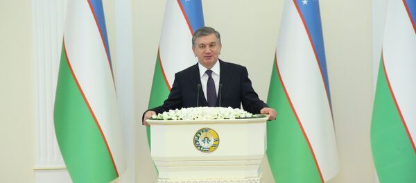 Выступление Шавката Мирзиёева перед депутатами Выступление Шавката Мирзиёева перед депутатами - Sputnik Ўзбекистон