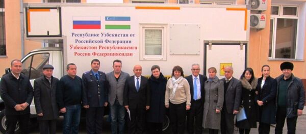 Роспотребнадзор передал  Узбекистану микробиологическию лабораторию Роспотребнадзор передал  Узбекистану микробиологическию лабораторию - Sputnik Ўзбекистон