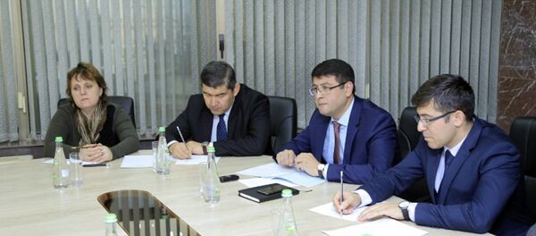 В Беларуси заинтересовались опытом Узбекистана по внедрению биометрических паспортов В Беларуси заинтересовались опытом Узбекистана по внедрению биометрических паспортов - Sputnik Узбекистан