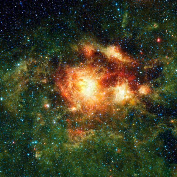 Образование массивных звезд из пыли и газа в центре облака NGC 3603 - Sputnik Узбекистан