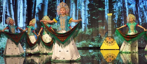 В Ташкенте при поддержке представительства Россотрудничества в Республике Узбекистан состоялся гала-концерт республиканского фестиваля-конкурса детского и молодежного творчества Зимние узоры - Sputnik Узбекистан