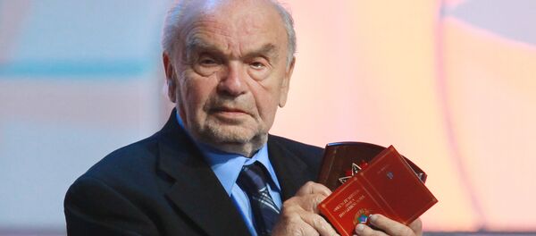 Композитор Владимир Шаинский Композитор Владимир Шаинский - Sputnik Узбекистан