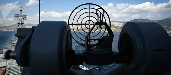 Малый противолодочный корабль военно-морской базы России Малый противолодочный корабль военно-морской базы России - Sputnik Узбекистан