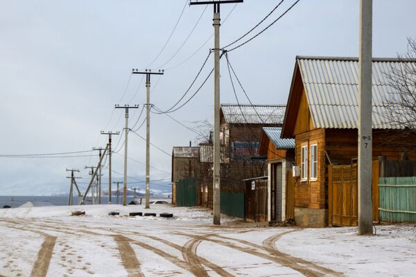 Поселок Хужир на острове Ольхон на Байкале - Sputnik Узбекистан