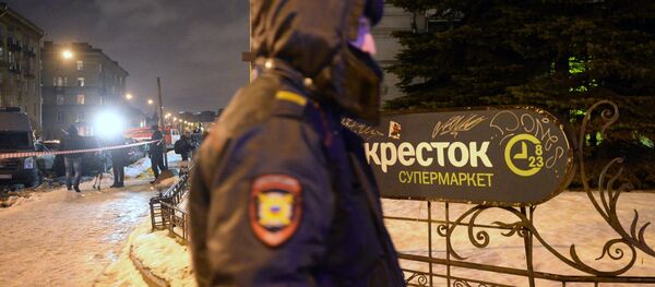 Взрыв в магазине Перекресток в Санкт-Петербурге - Sputnik Узбекистан