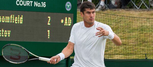 Узбекский профессиональный теннисист Фаррух Дустов Узбекский профессиональный теннисист Фаррух Дустов - Sputnik Узбекистан