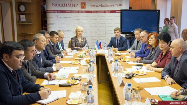 Делегация из Бухары посетила Владимир Делегация из Бухары посетила Владимир - Sputnik Узбекистан