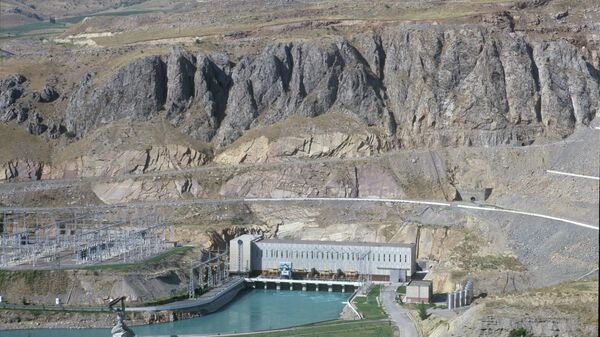 Чарвакская ГЭС. Архивное фото - Sputnik Узбекистан
