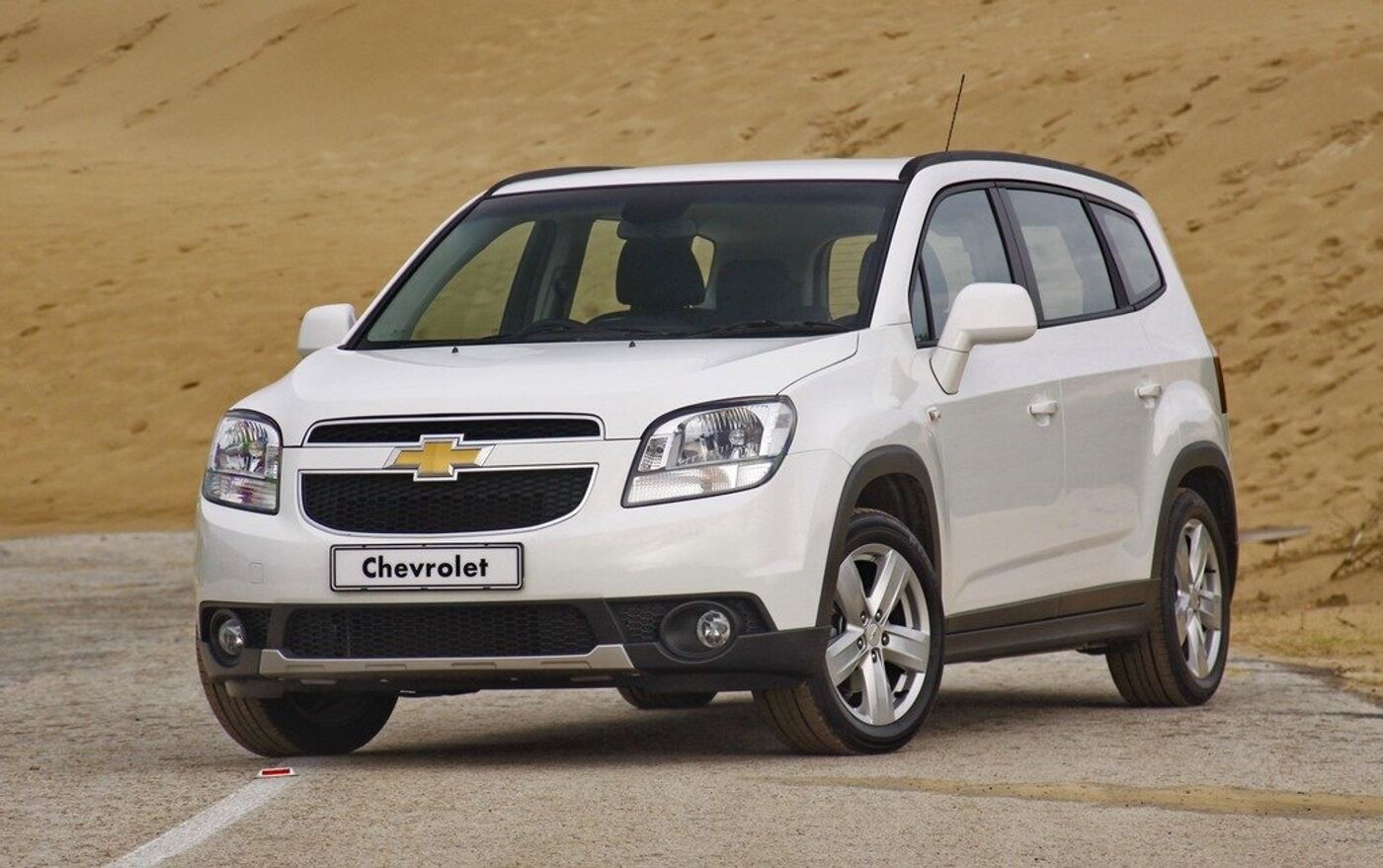 GM Uzbekistan прекратила сборку Chevrolet Orlando - 23.04.2018, Sputnik  Узбекистан