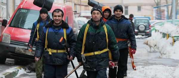 Сотрудники коммунальных служб - Sputnik Узбекистан