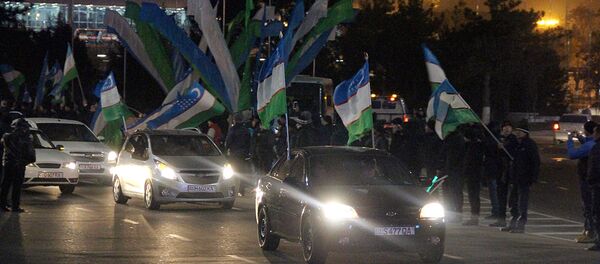 Как в Ташкенте встречали победителей ЧА по футболу - Sputnik Узбекистан