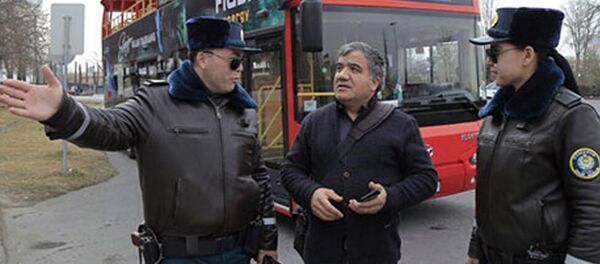 В целях обслуживания граждан и гостей столицы в г.Ташкенте при ГУВД организованы группы специальный патруль В целях обслуживания граждан и гостей столицы в г.Ташкенте при ГУВД организованы группы специальный патруль - Sputnik Ўзбекистон