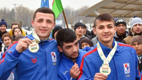 Боксеры из Узбекистана стали лучшими на турнире в Индии - Sputnik Узбекистан
