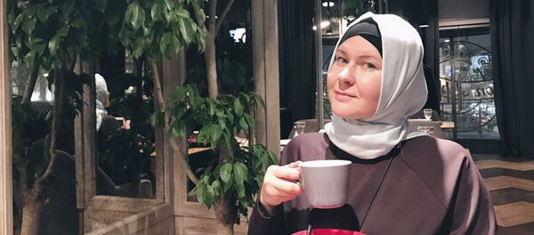 Блогер Амина Шабанова Блогер Амина Шабанова - Sputnik Узбекистан