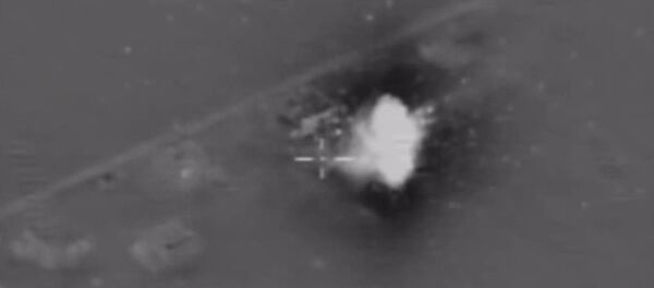 СПУТНИК_Групповой удар российских ВС по позициям террористов в Идлибе - Sputnik Узбекистан