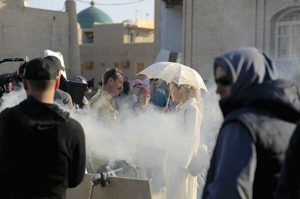 Владимир Машков на съемках фильма Медное солнце - Sputnik Узбекистан