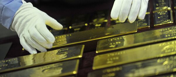 Золотые слитки Золотые слитки - Sputnik Ўзбекистон