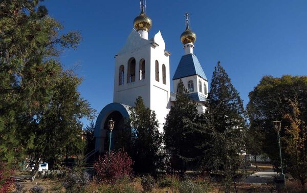 церковь Всех Святых, в Земле Российской просиявших, построенная в 2007 году - Sputnik Узбекистан