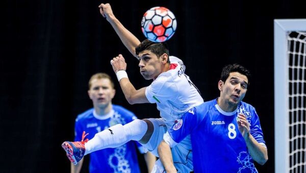 Сборная Узбекистана уступила Ирану на чемпионате Азии по футзалу - Sputnik Узбекистан