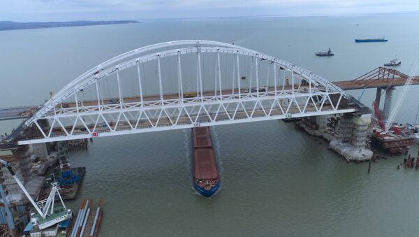 СПУТНИК_Строительство моста в Крым: итоги за два года - Sputnik Узбекистан